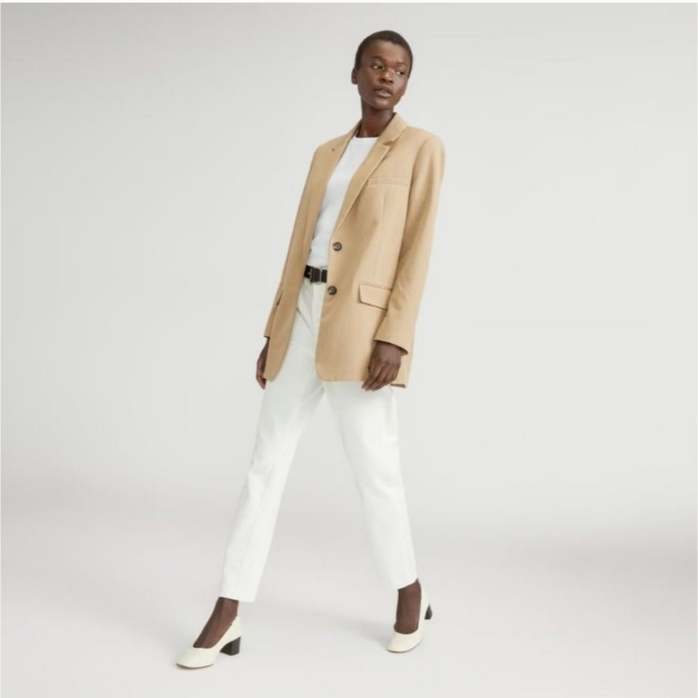 Everlane Off-White Leather Block Heel Pumps - Picture 2 of 16